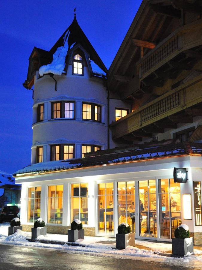 Hotel Garni Castel B&B イシュグル エクステリア 写真